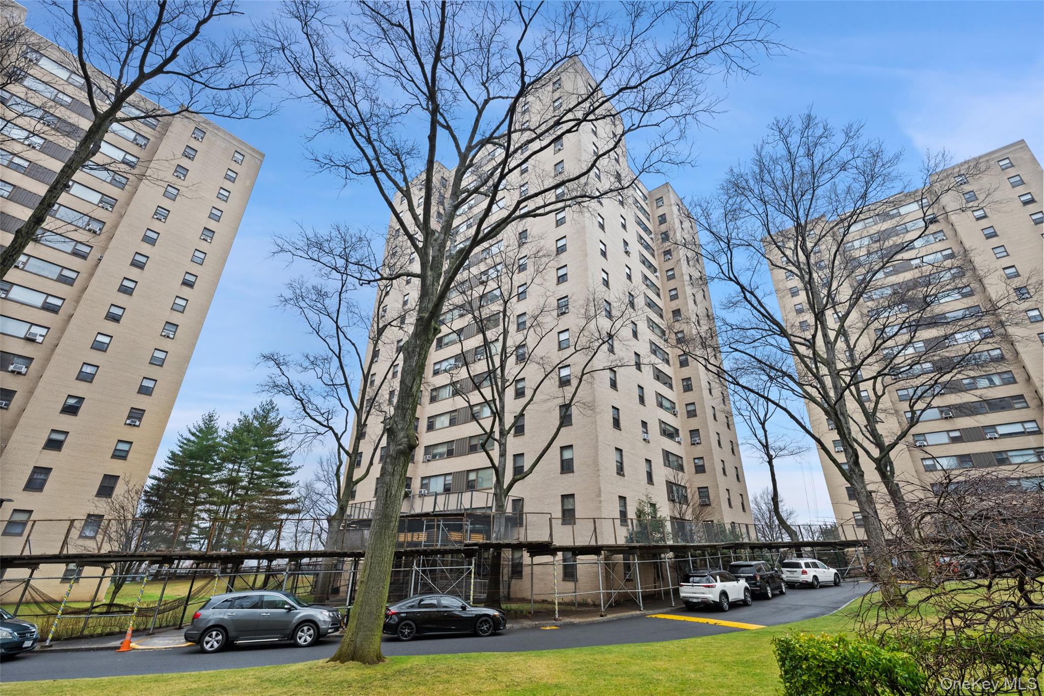 6 Fordham Hill 5H — photo