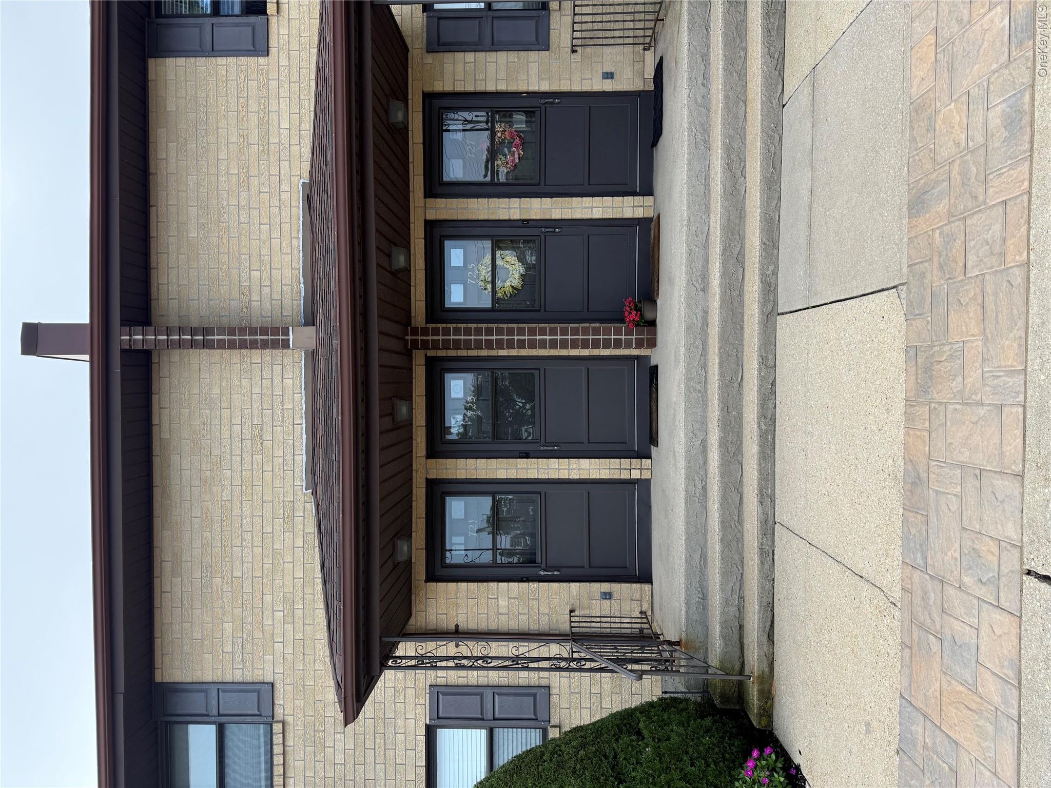 723 Wantagh Avenue — photo