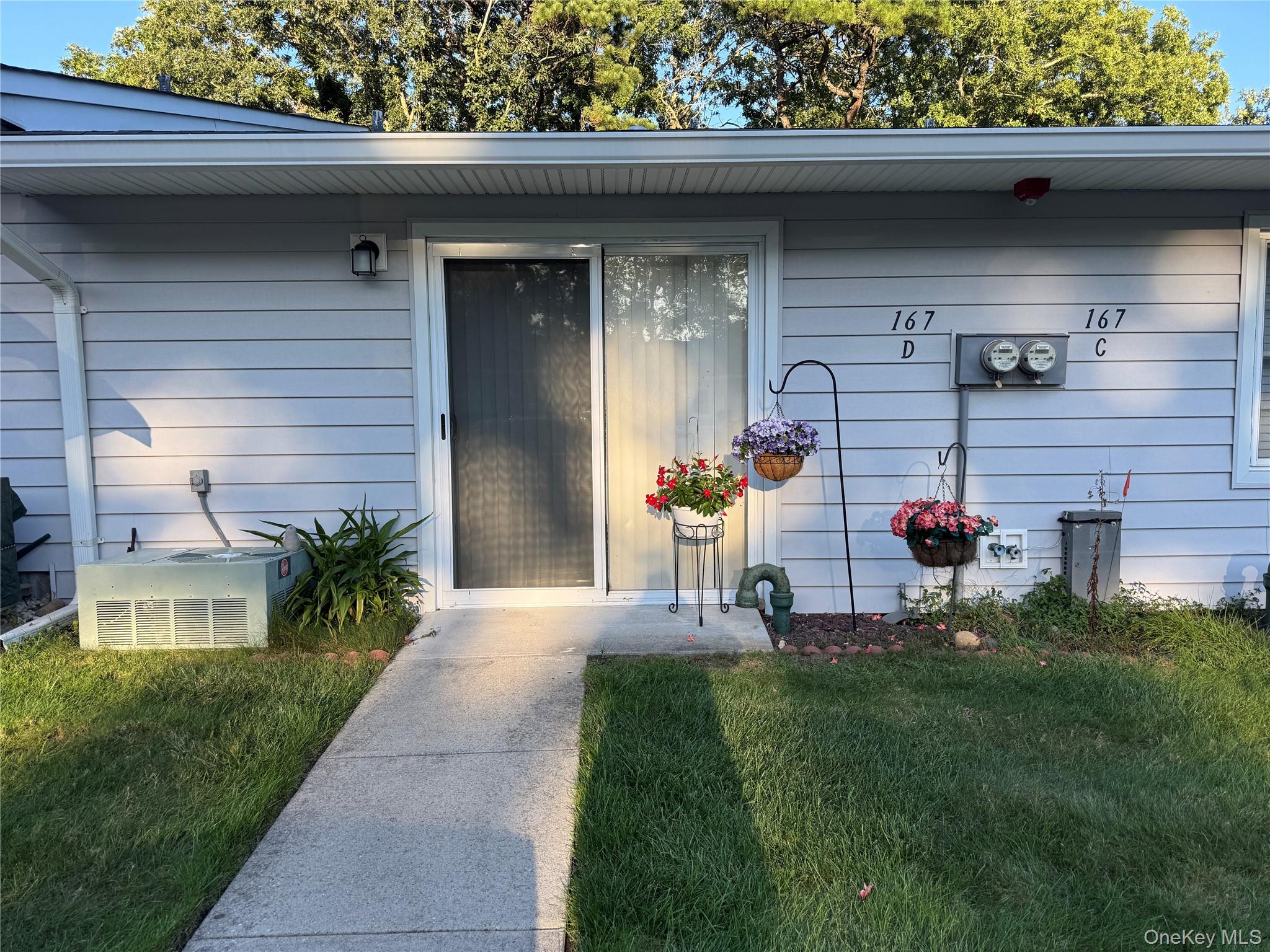 167 Ventry Court D — photo