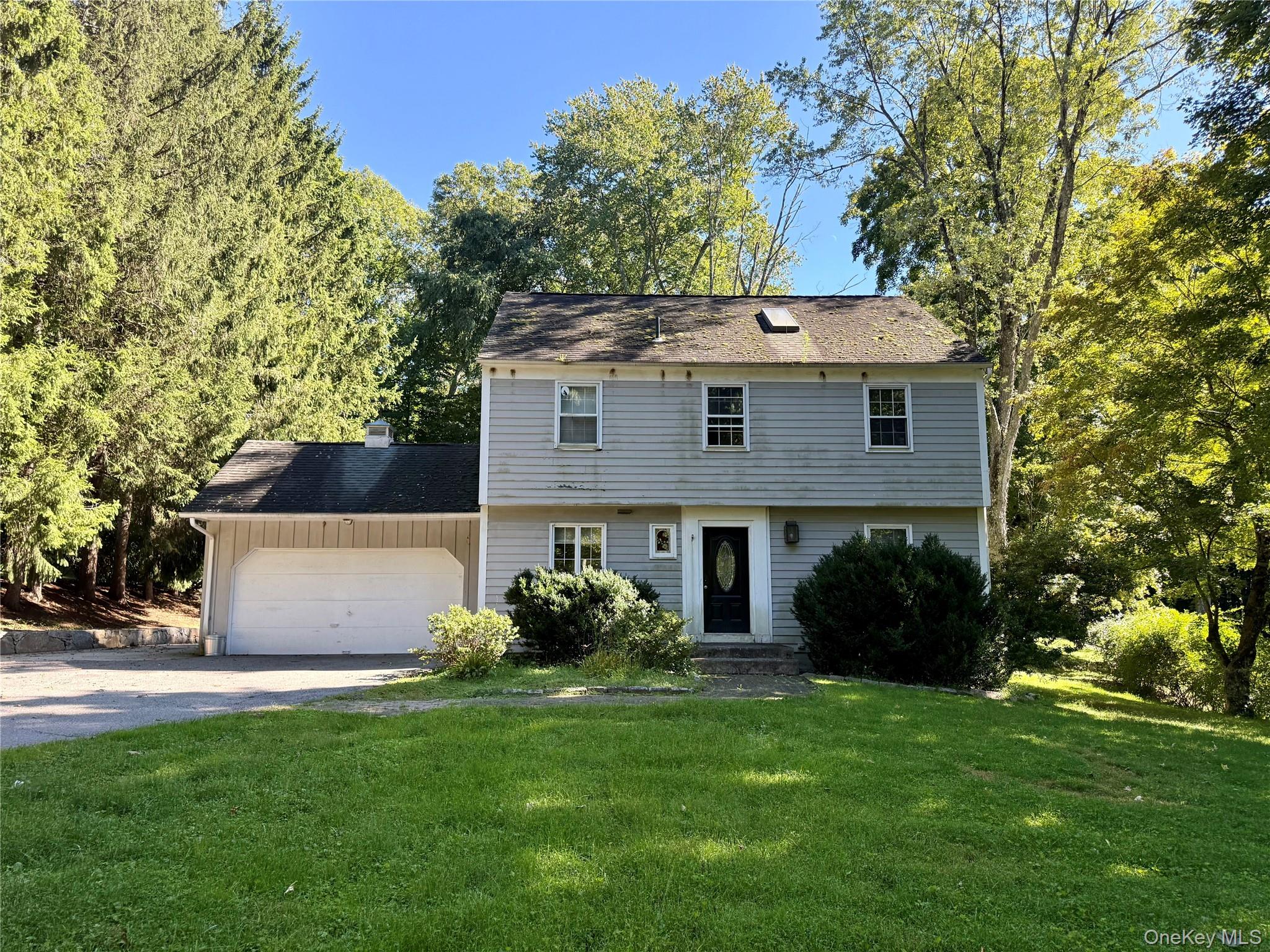 23 Cliffside Lane — photo