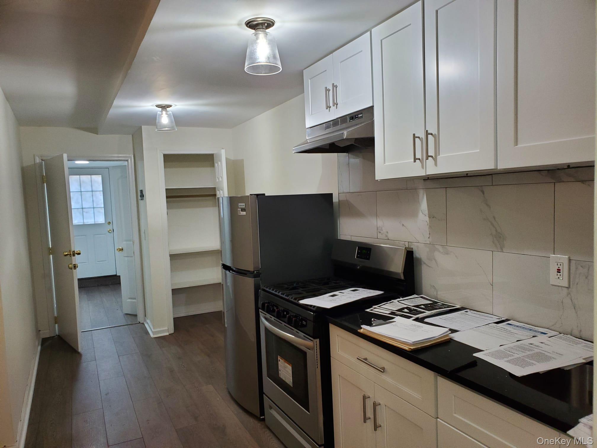 4369 Furman Avenue — photo