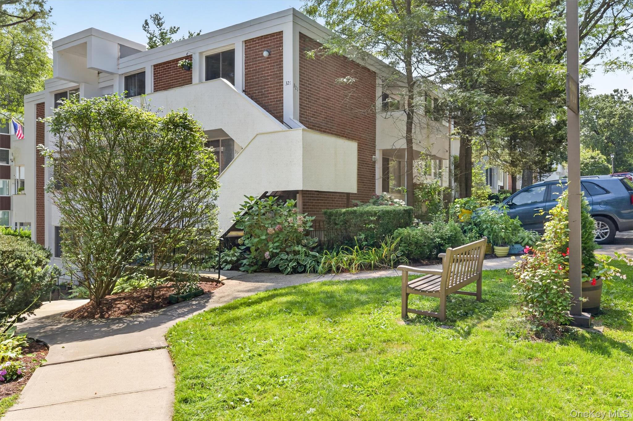 311 Tallwood Drive 311 — photo
