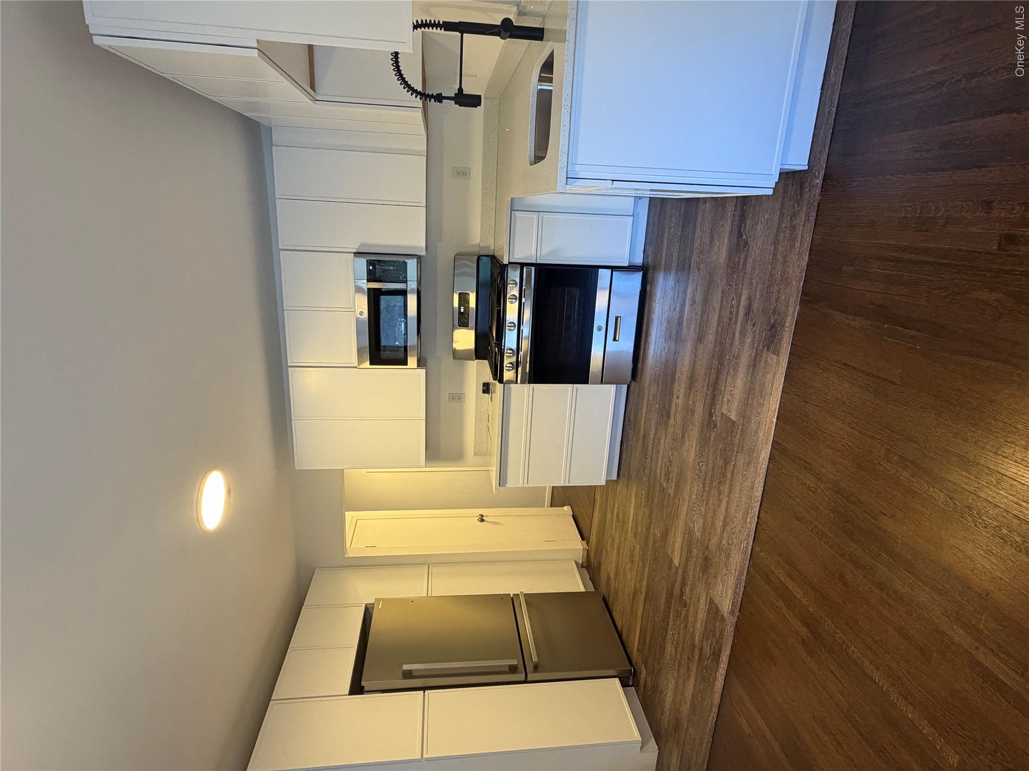 3 W Lawrence Park Drive 1 — photo