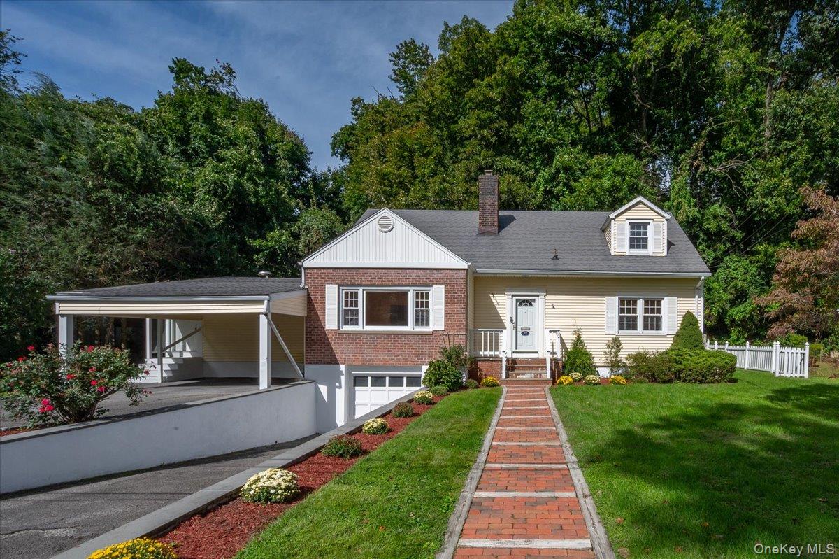 32 Dogwood Drive — photo