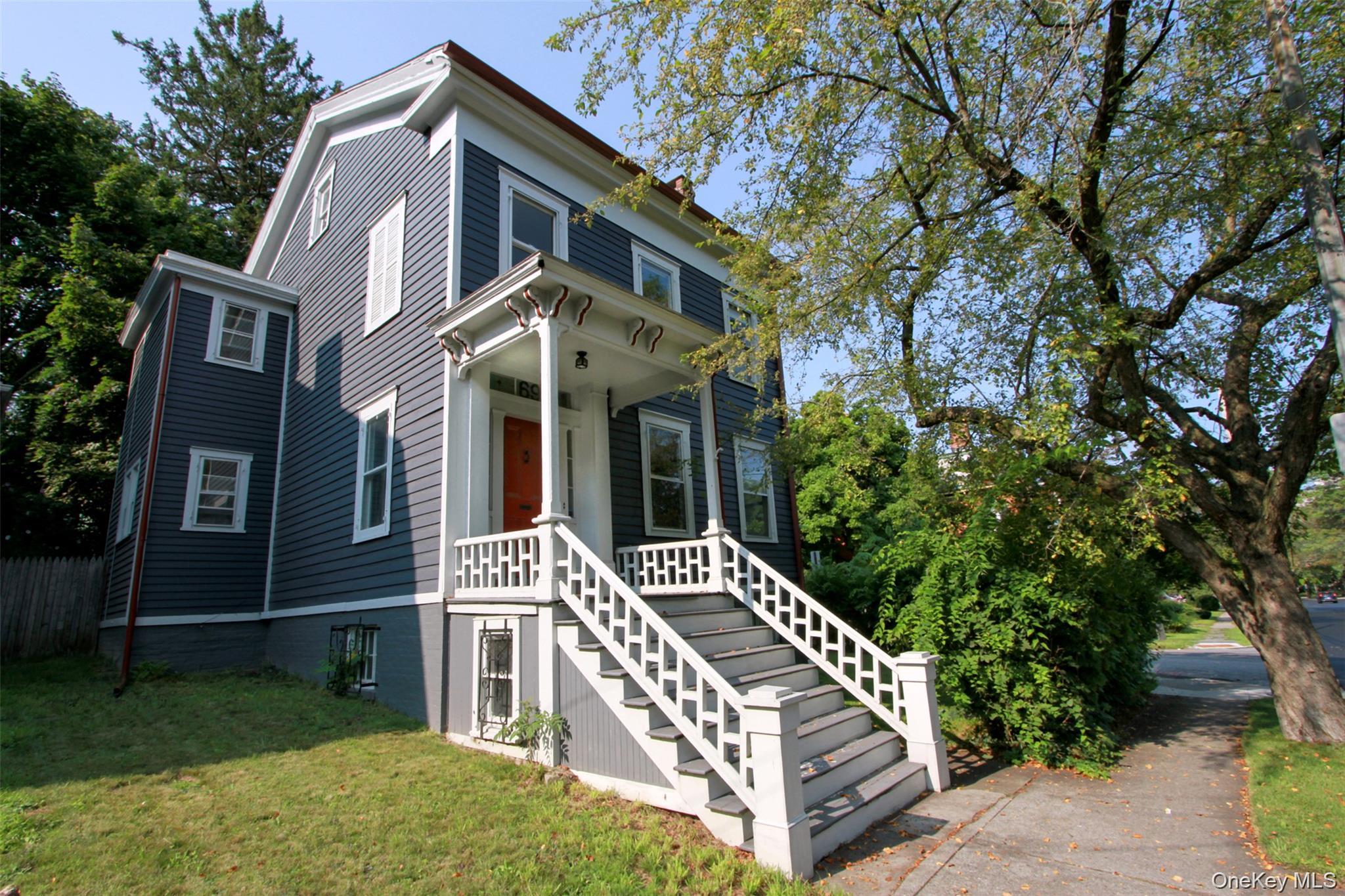 69 Montgomery Street — photo