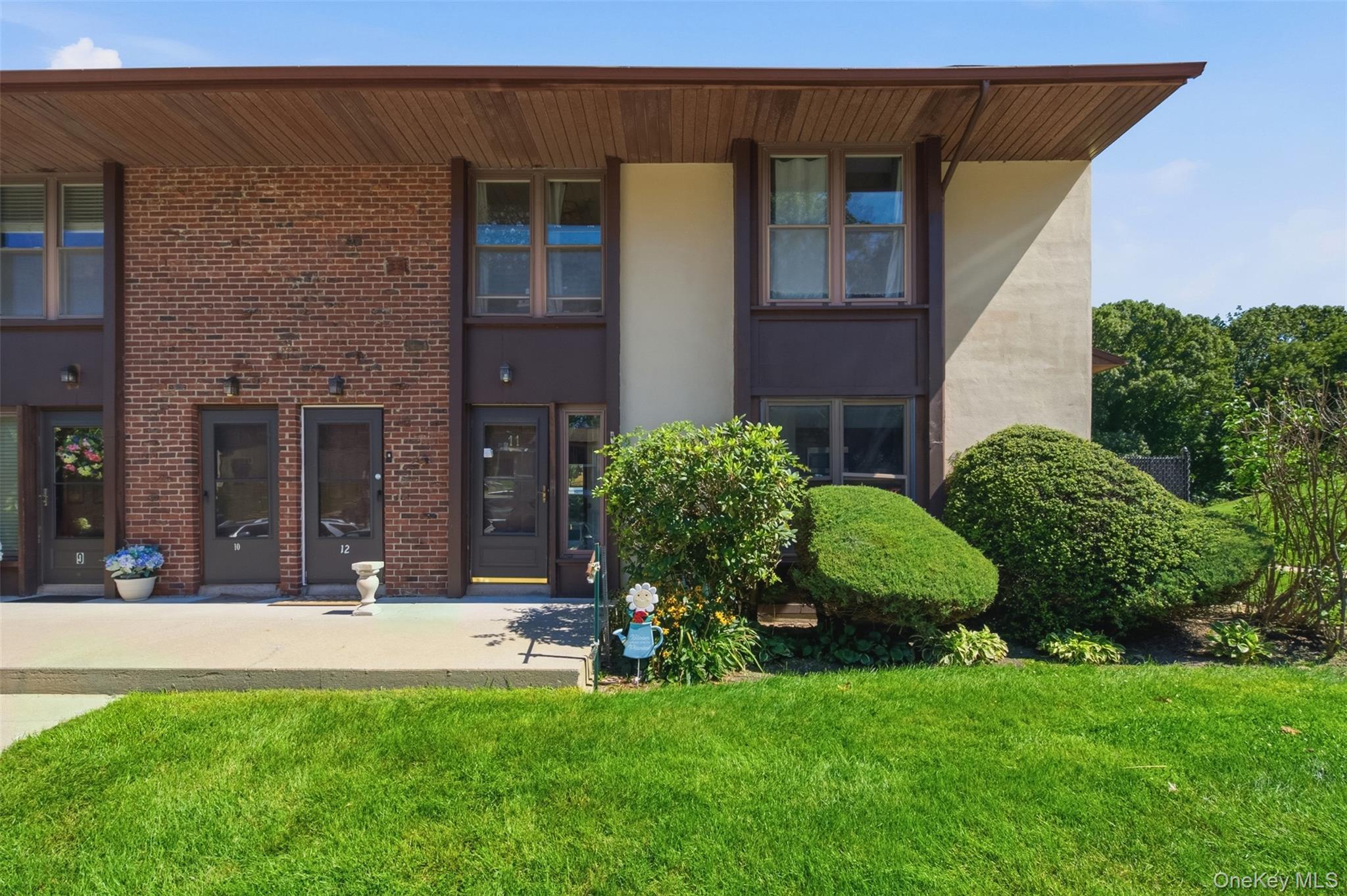 11 Juniper Court 11 — photo