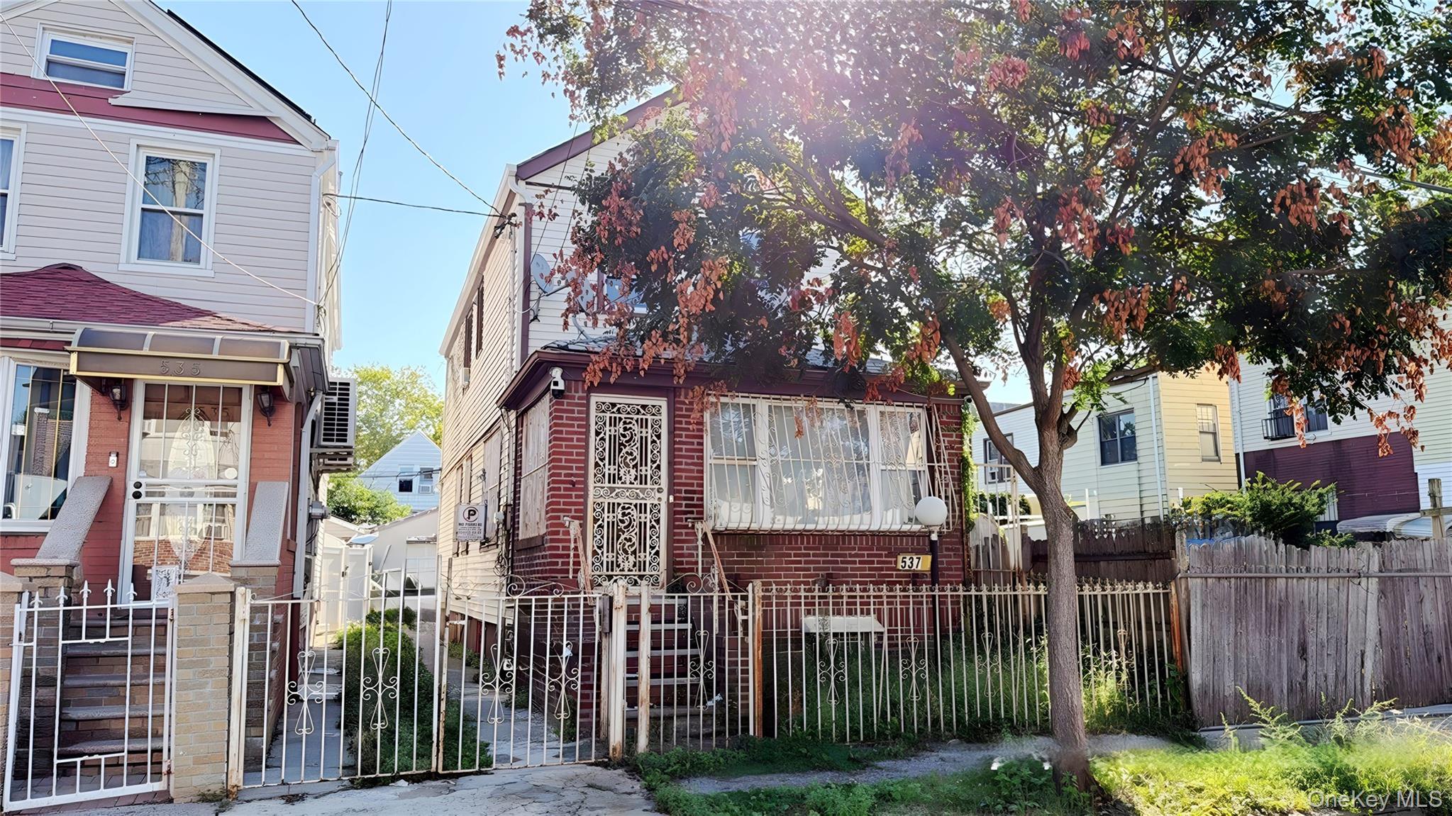 537 E 39th Street — photo