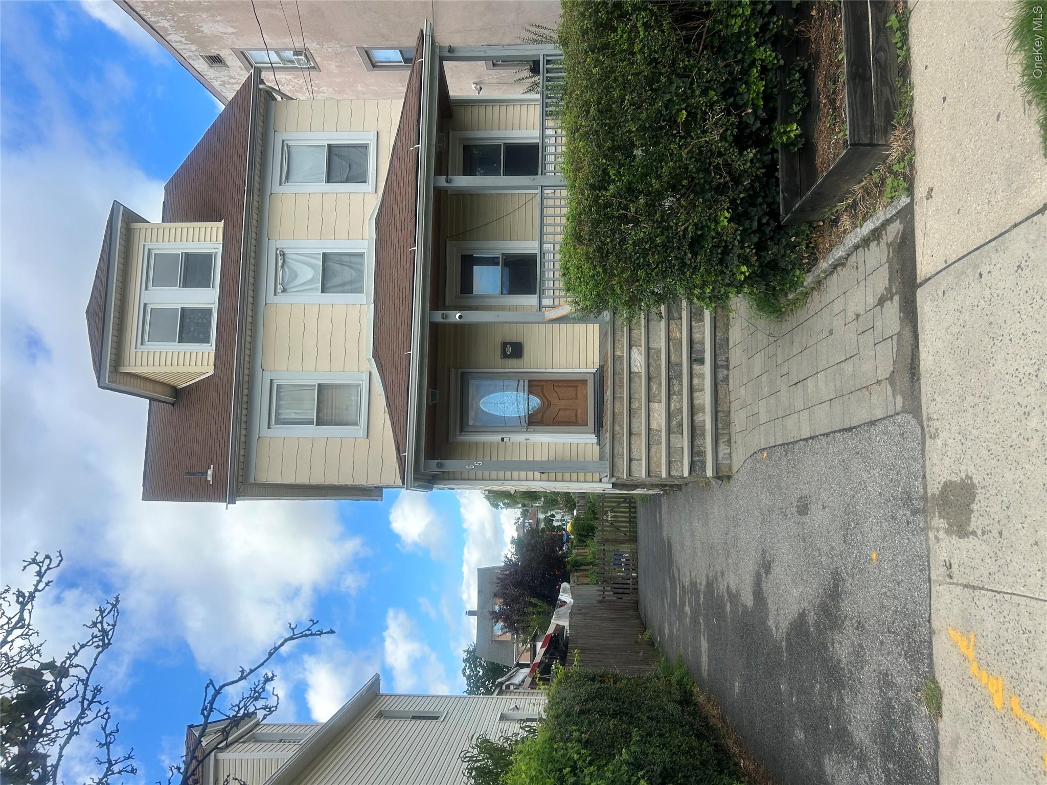 65 Horton Avenue — photo