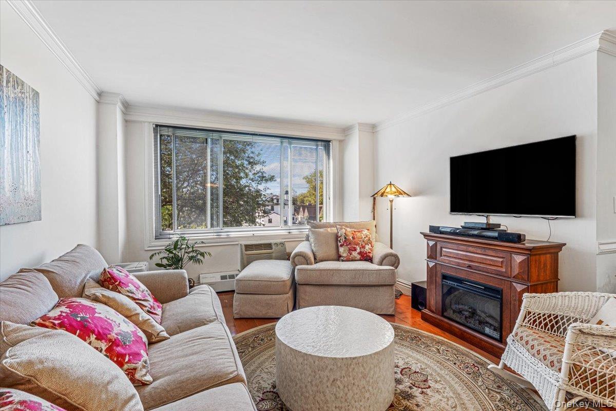 220-55 46th Avenue 5a — photo