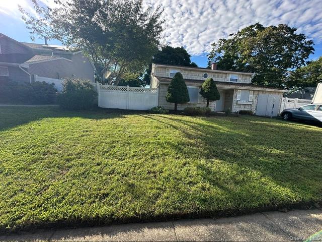 28 Continental Drive — photo