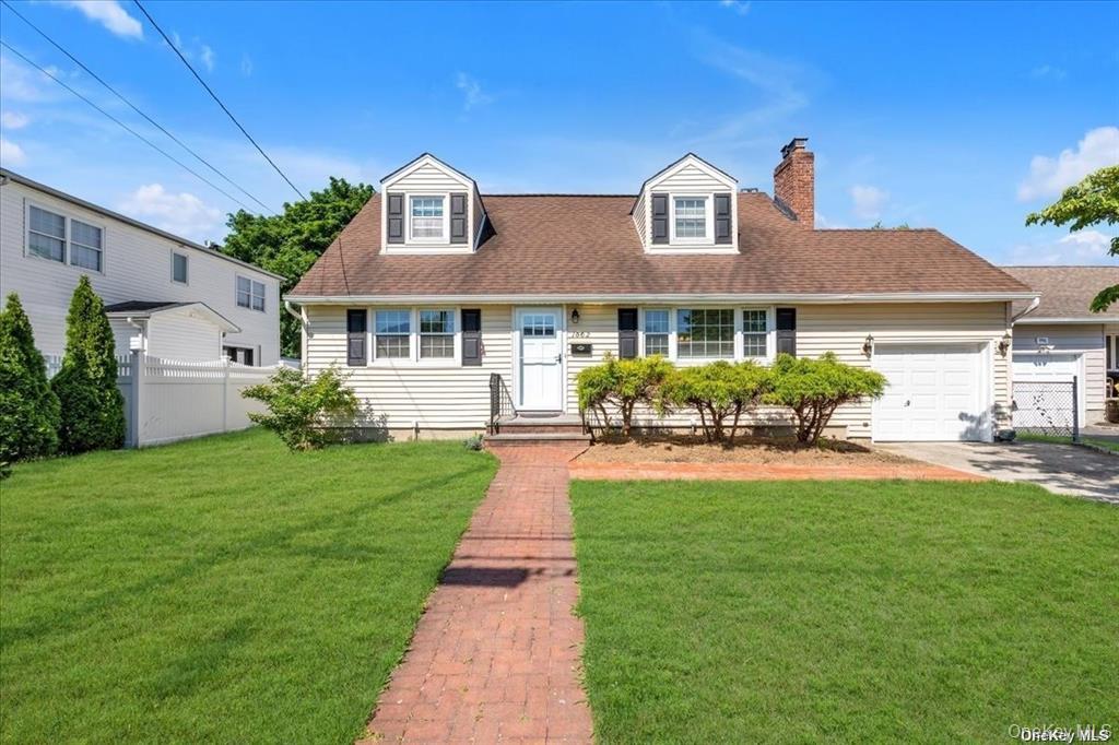 1002 Eglon Court — photo