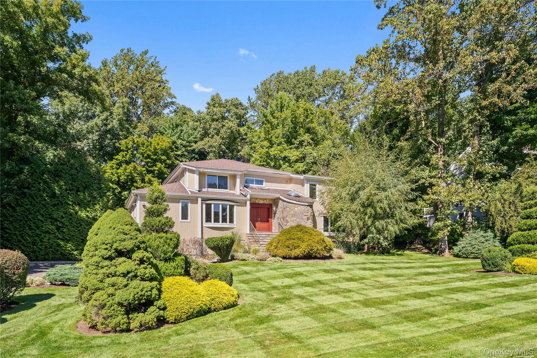 37 Pheasant Run Road — photo