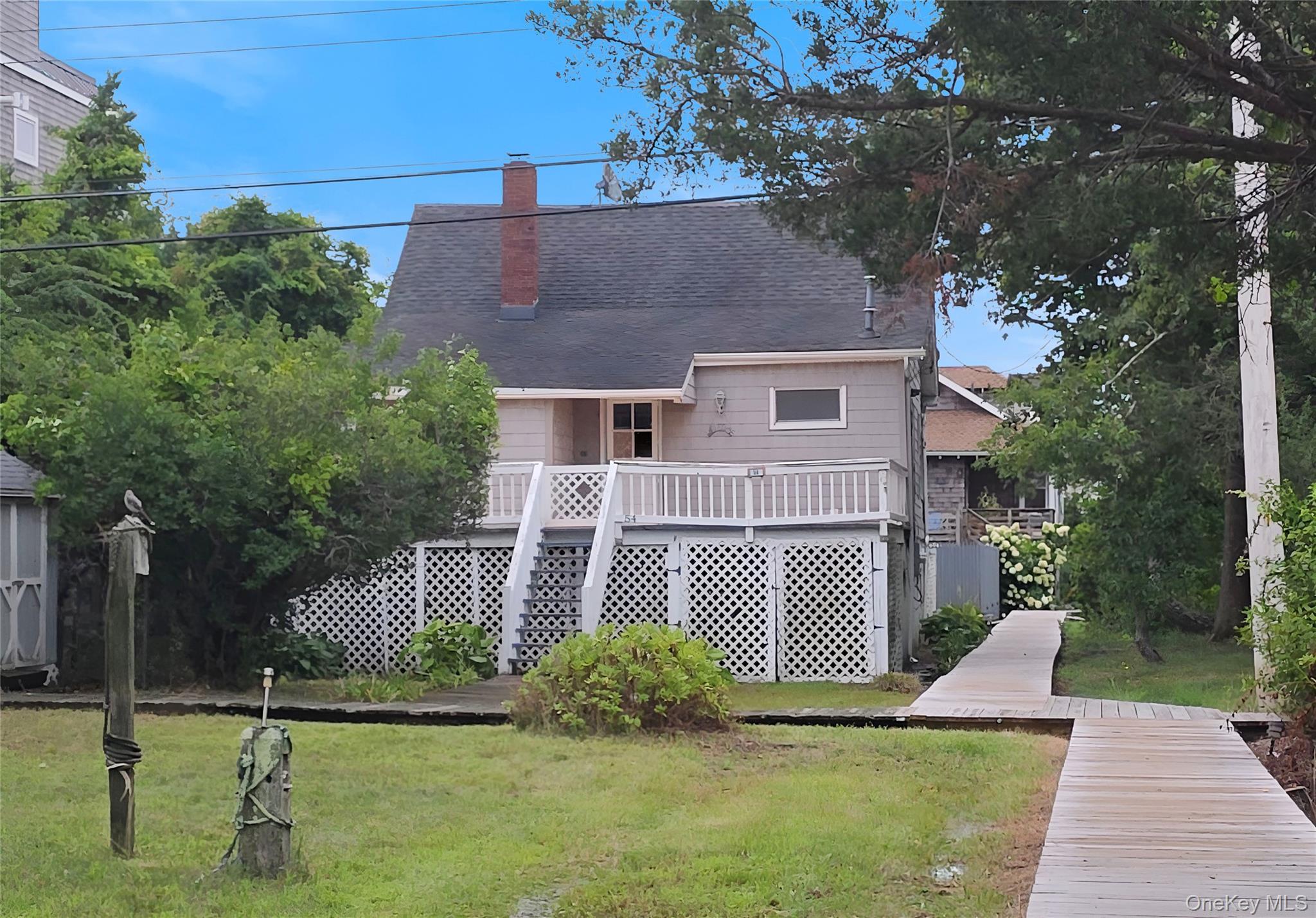 54 Oak Beach Road — photo