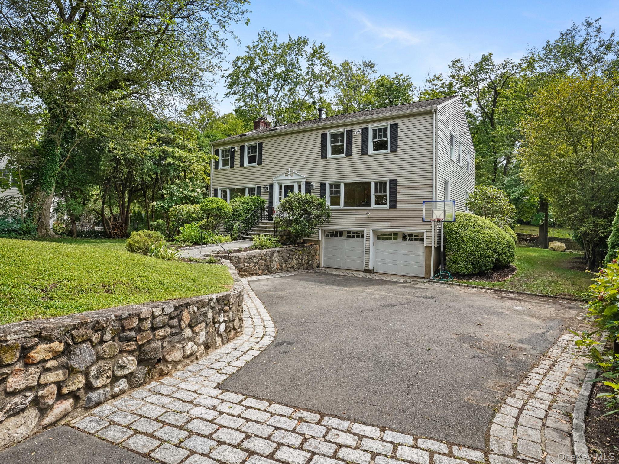 65 Lockwood Lane, Greenwich, CT 06878 — photo 2