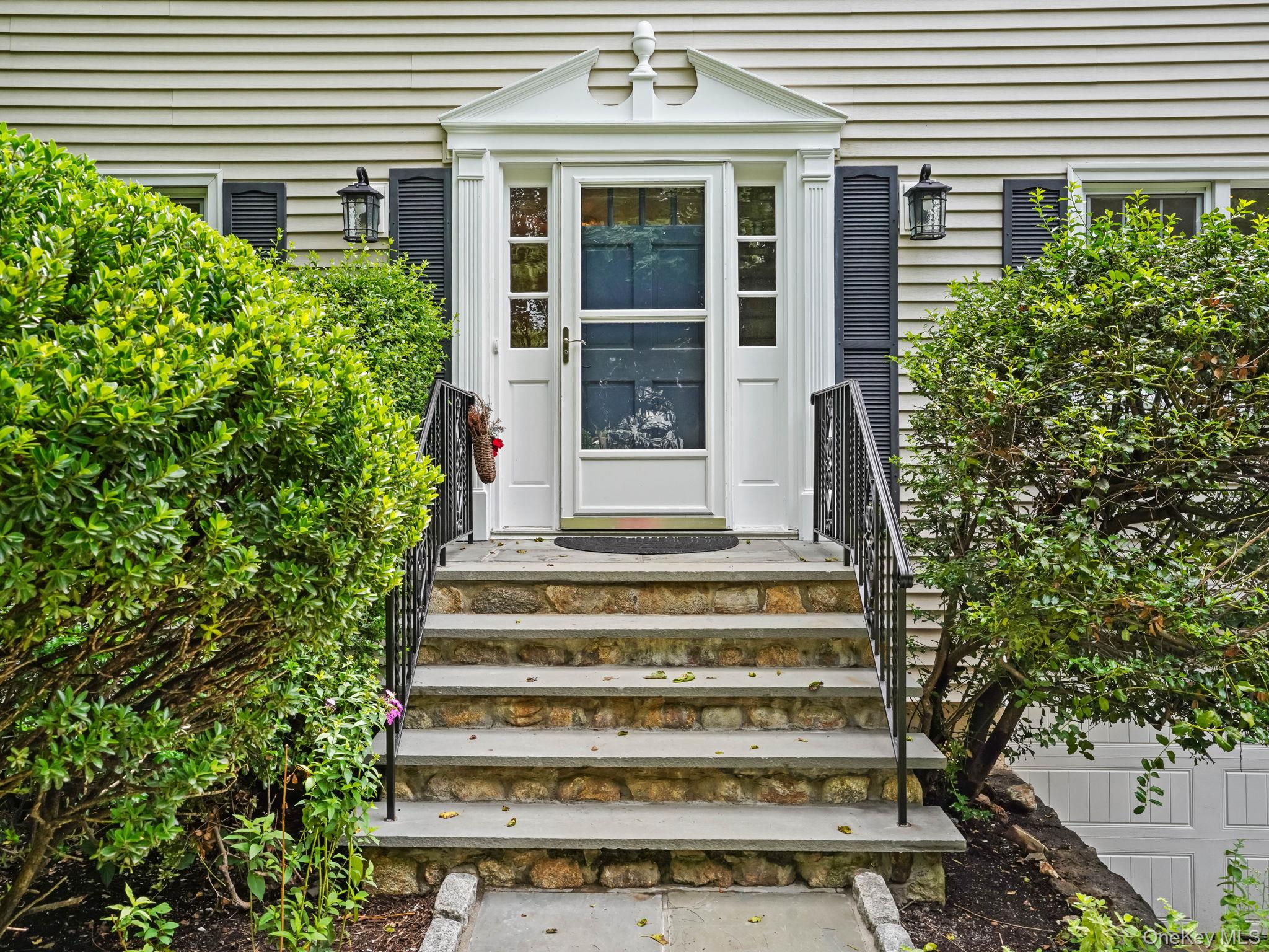 65 Lockwood Lane, Greenwich, CT 06878 — photo 3