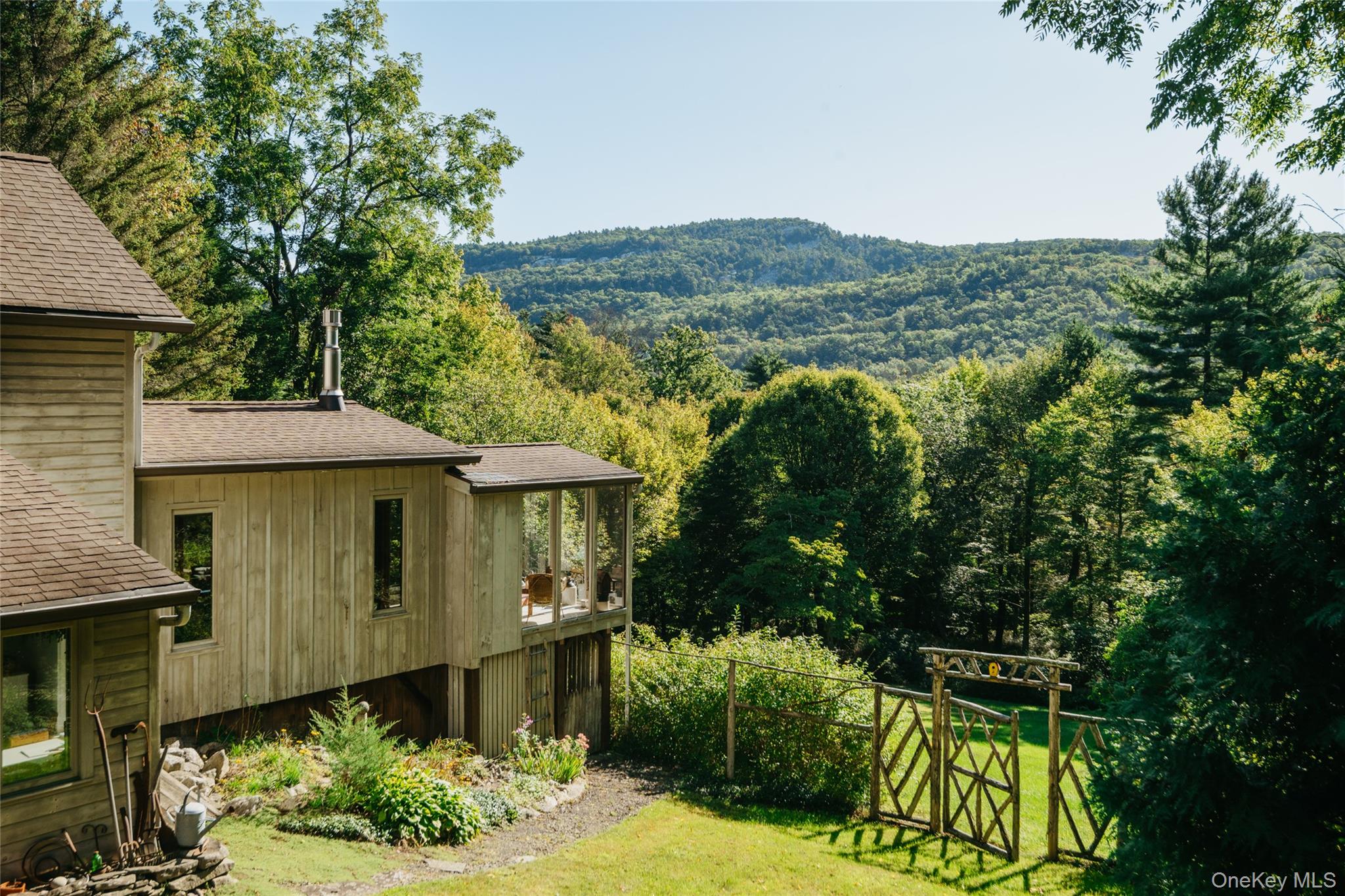 505 Clove Valley Road — photo