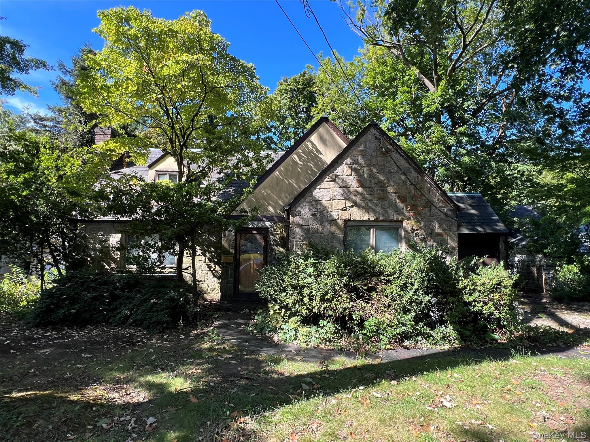 116 Huntington Road — photo