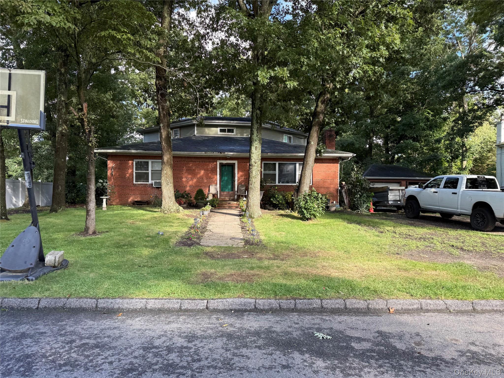 45 Summit Drive — photo