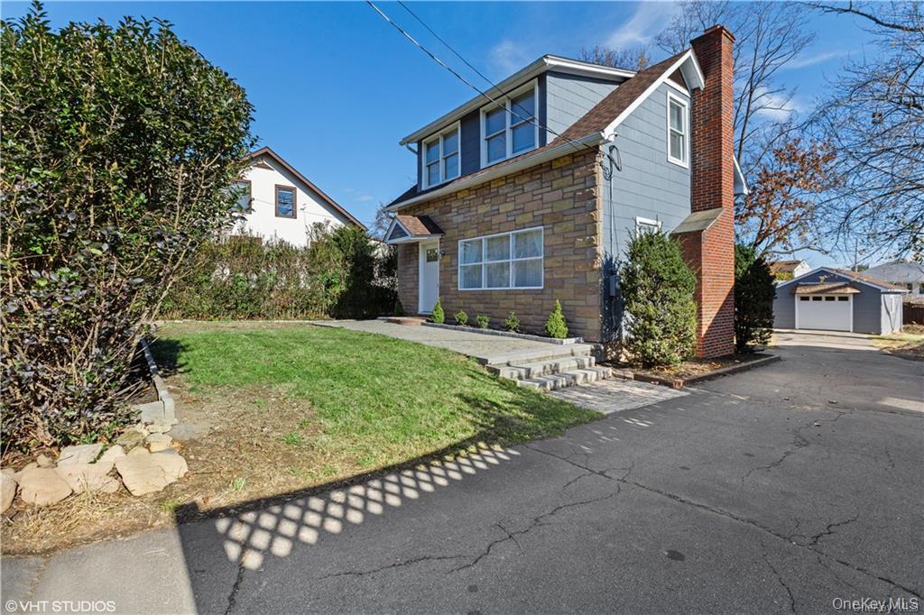 235 N Highland Avenue — photo