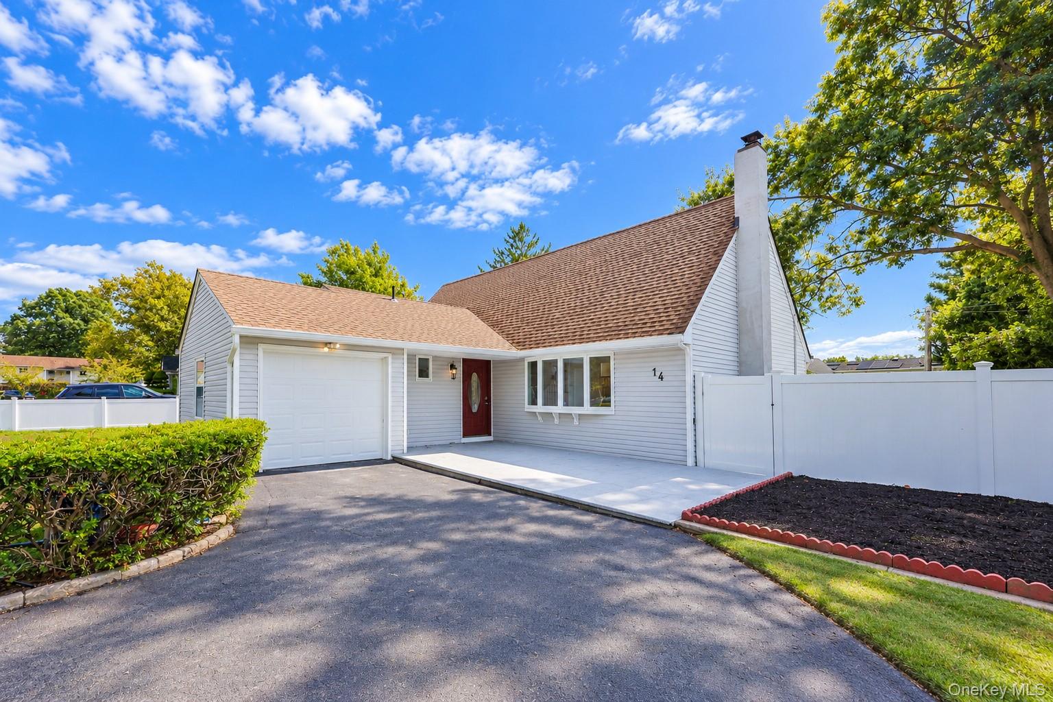 14 Arcadia Drive — photo