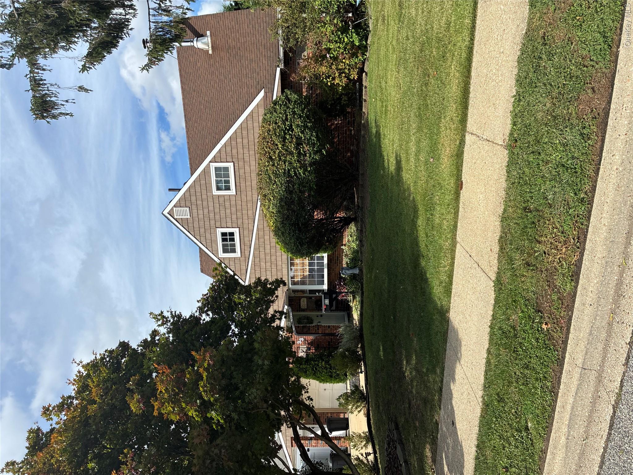 33 Stonecutter Road — photo