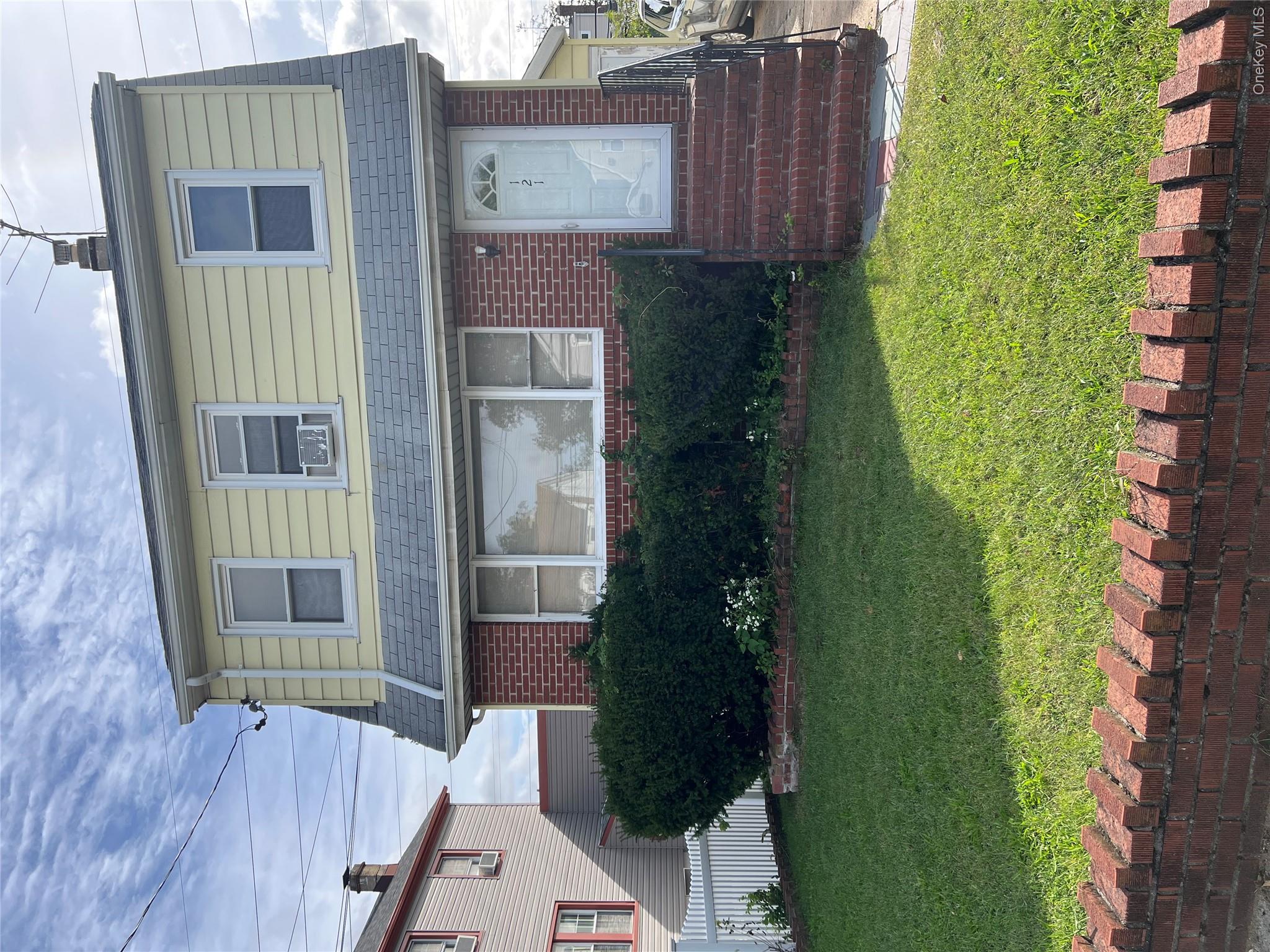 121 Cochran Place — photo