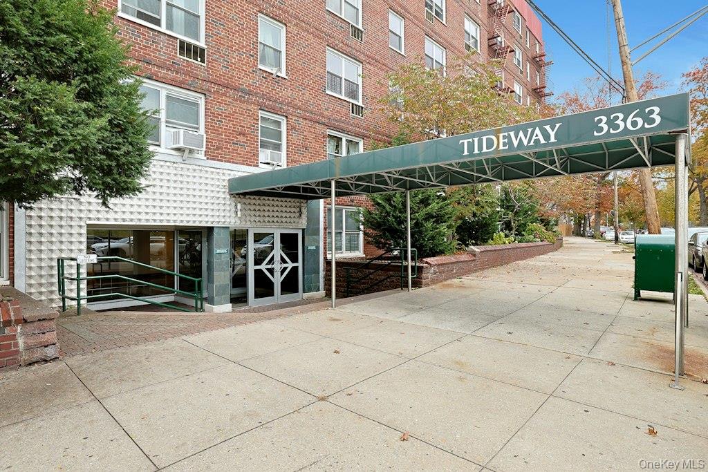 3363 Sedgwick Avenue 4D — photo
