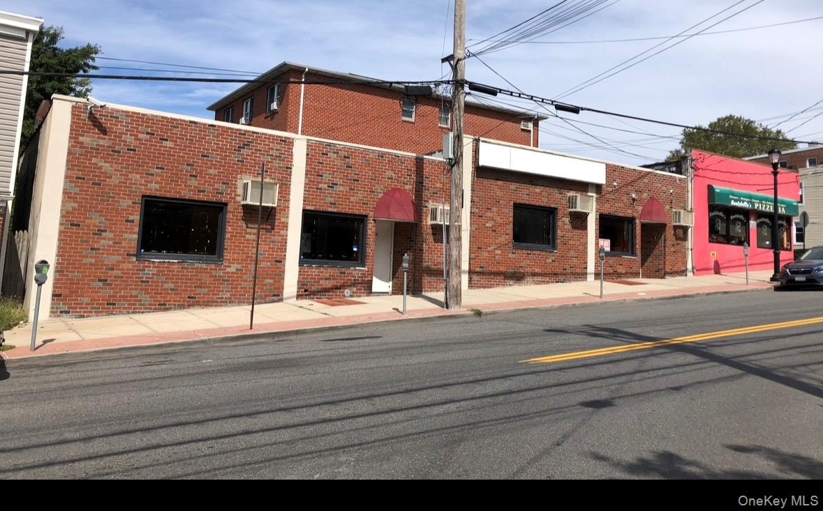 101-105-107 Lockwood — photo