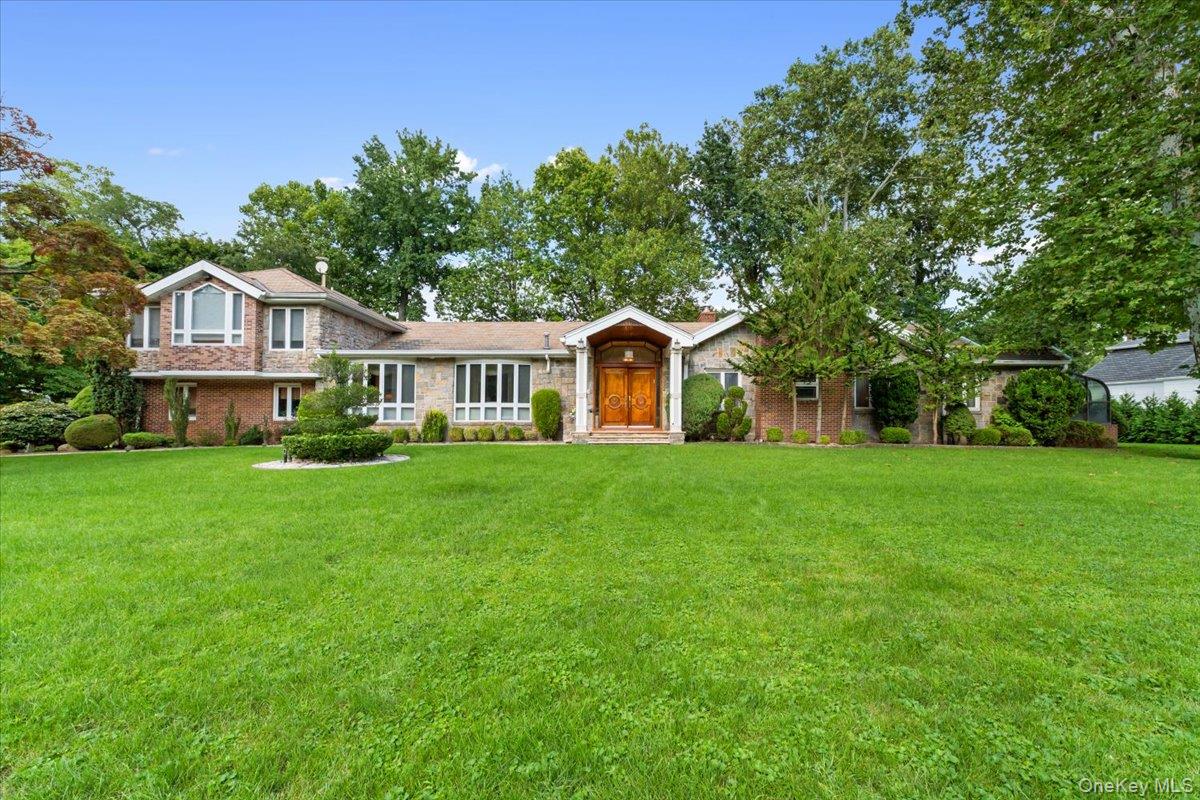 15 Hillcrest Drive — photo