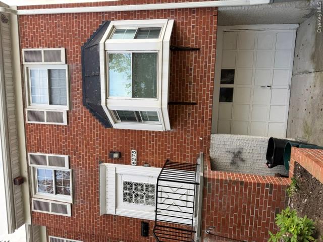 6275 Douglaston Parkway 11 — photo