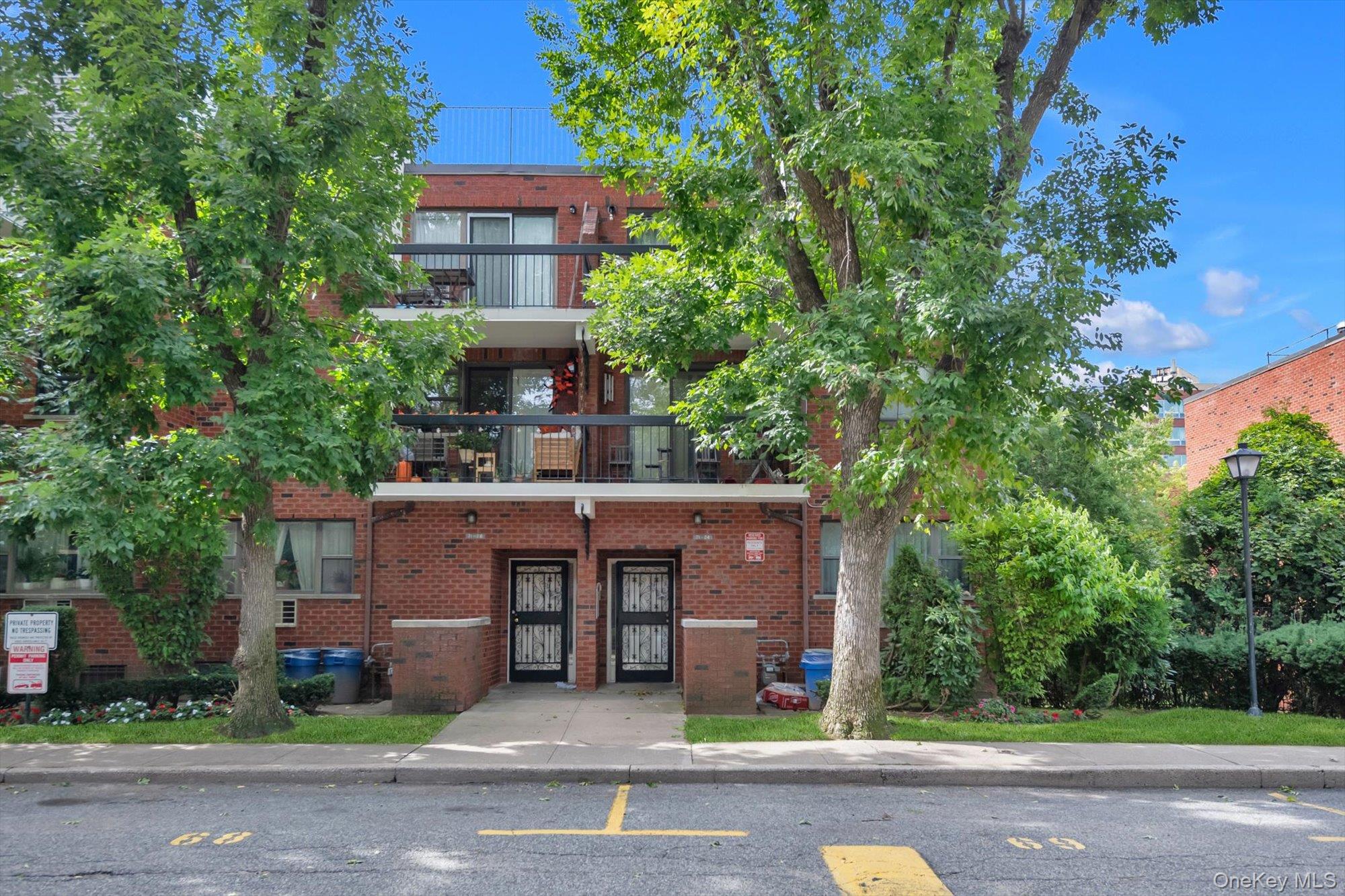 71-24 Sutton Place 3Fl. 3Fl — photo