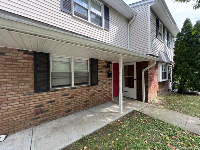13 Eisenhower Drive — photo