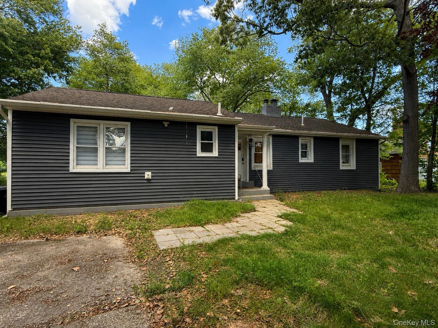 7 Lake Drive — photo