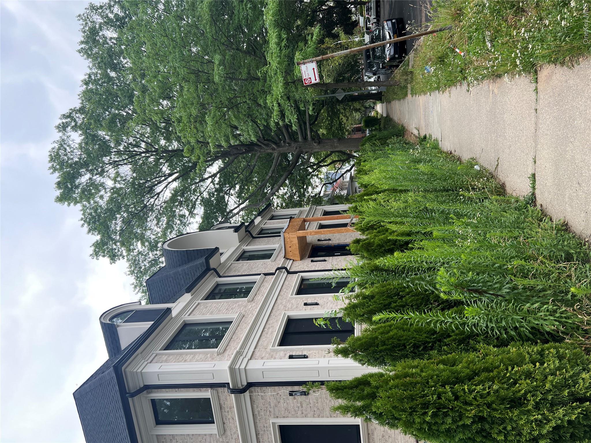 8507 Abingdon Road — photo