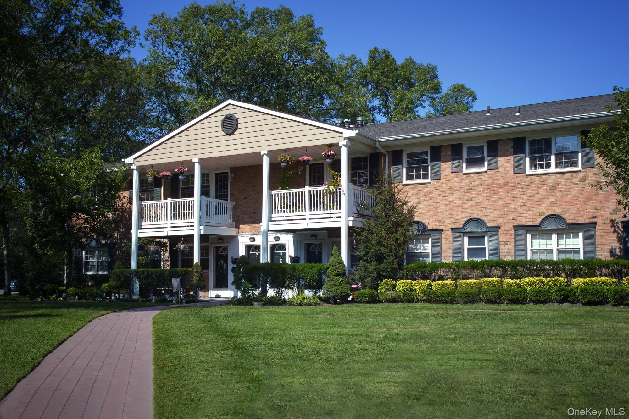 111 College Road 07-P — photo