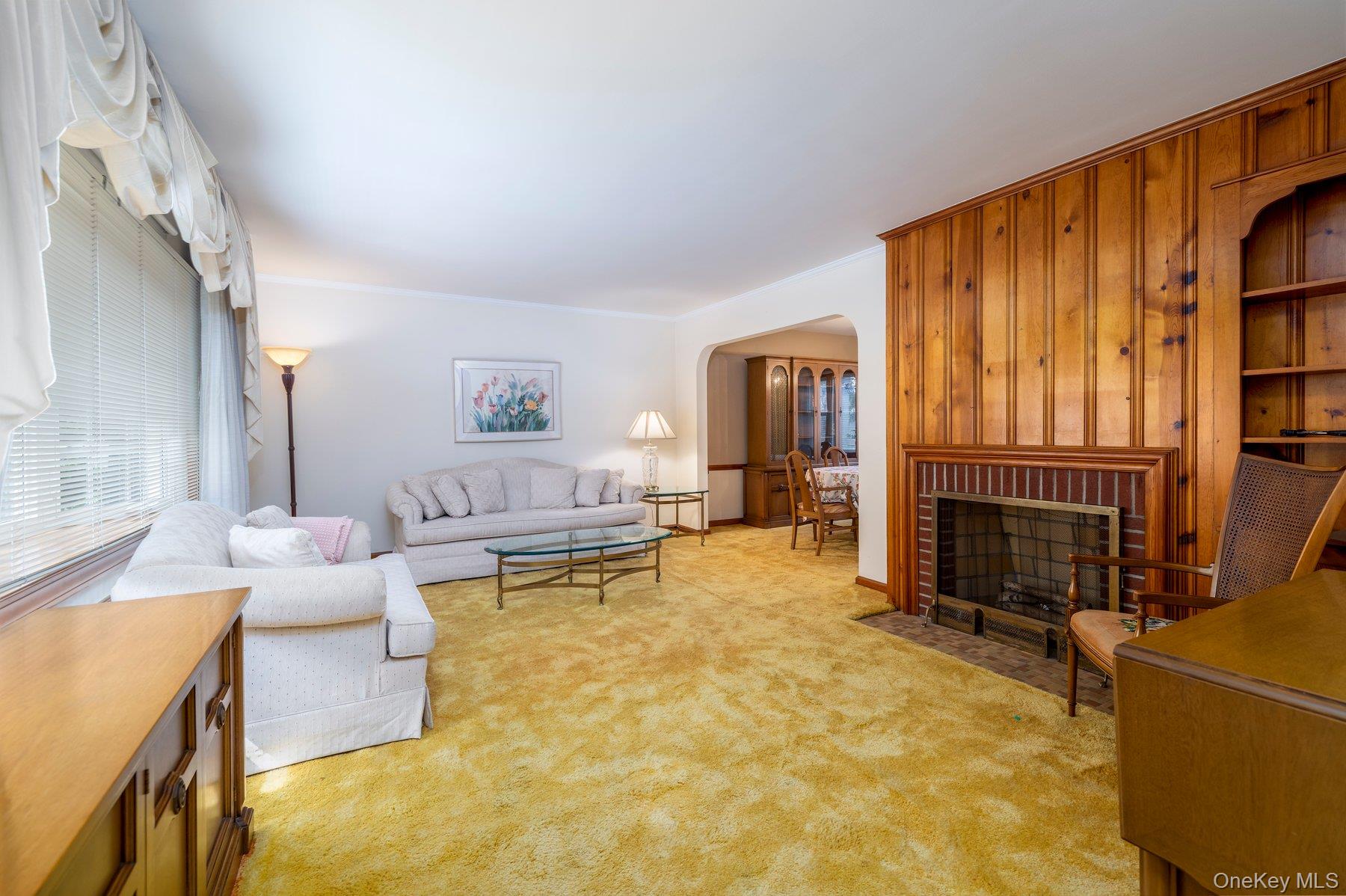 175 E Carpenter Street, Hempstead, NY 11580 — photo 3