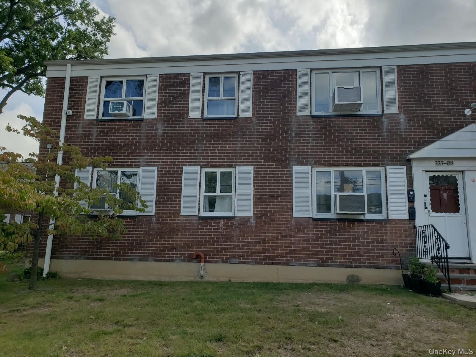 227-08 Hillside Avenue Upper — photo