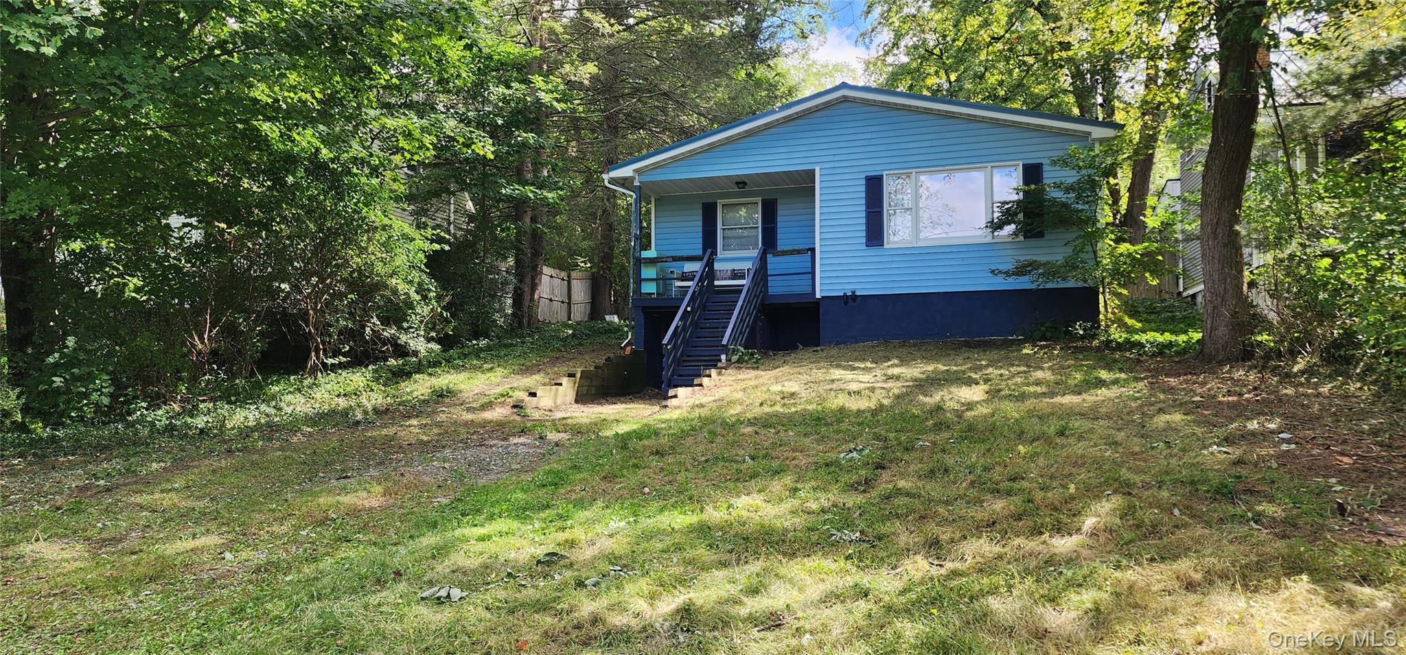 752 Hunns Lake Road — photo