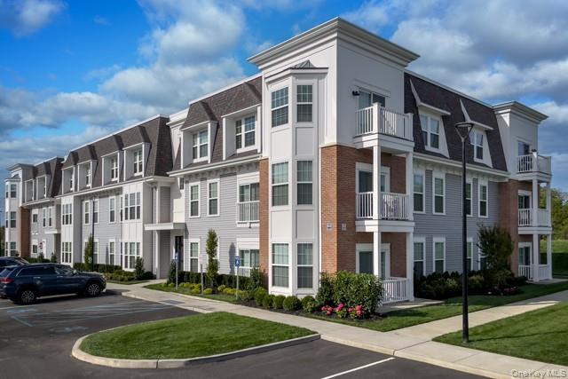 75 Circle Drive 75-105 — photo