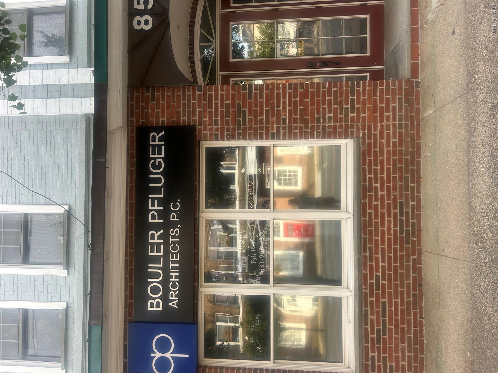 85 E Main Street — photo