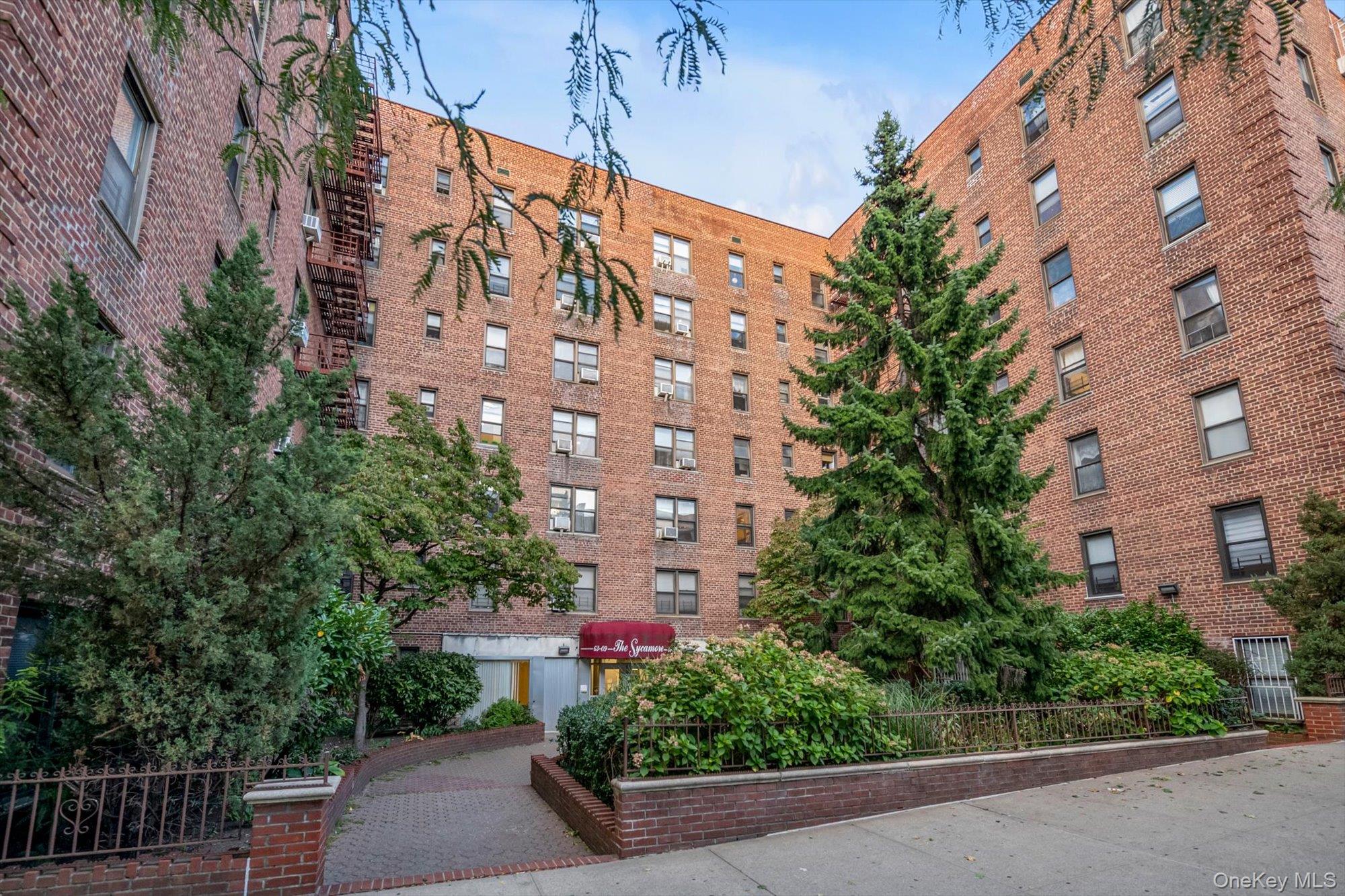 63-09 108 Street 3S — photo