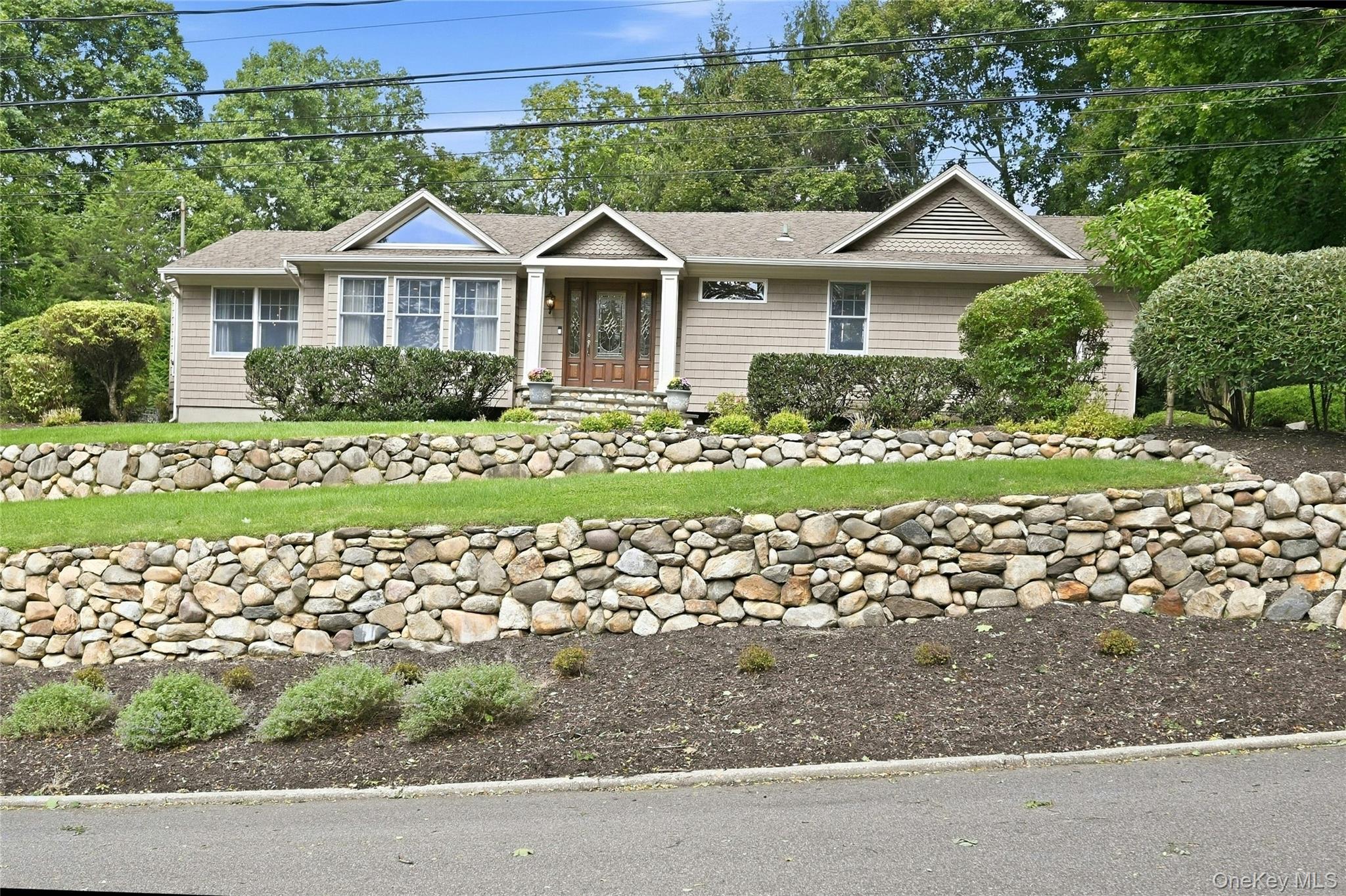 5 Hillsview Road — photo