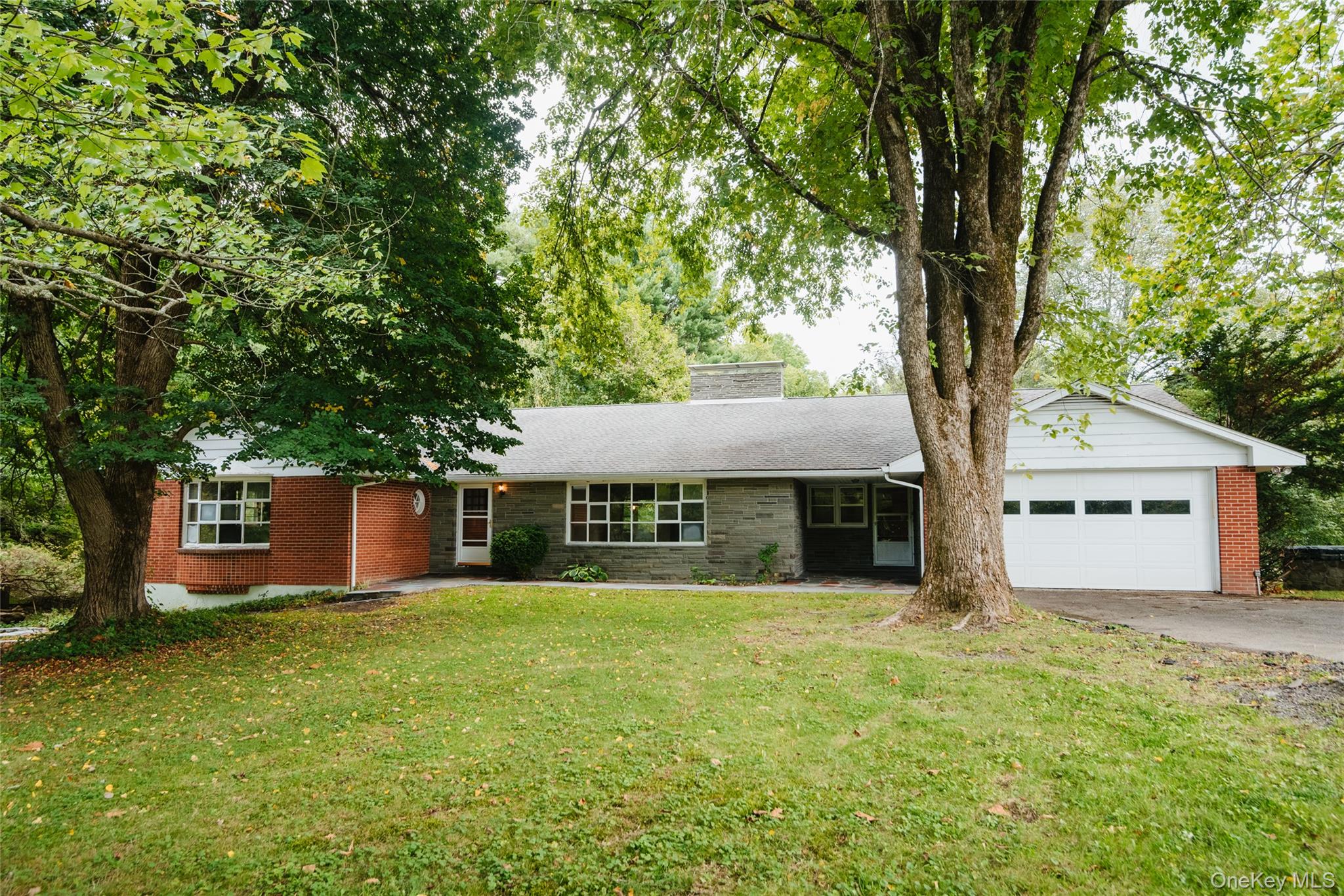 13 Edgewood Drive — photo