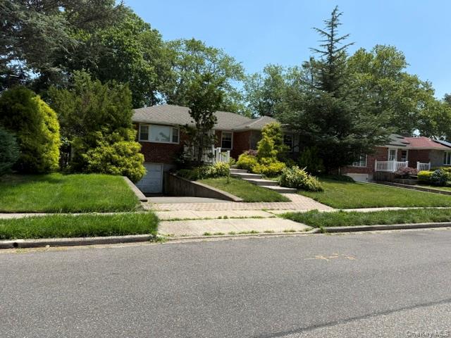 219 Willets Lane — photo