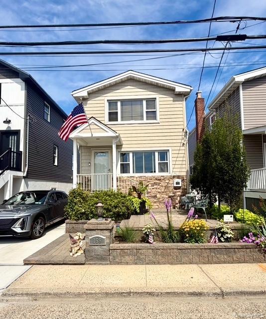 159 Sportsman Avenue — photo