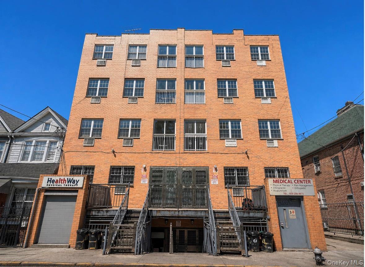 104-33 39th Avenue 2B — photo