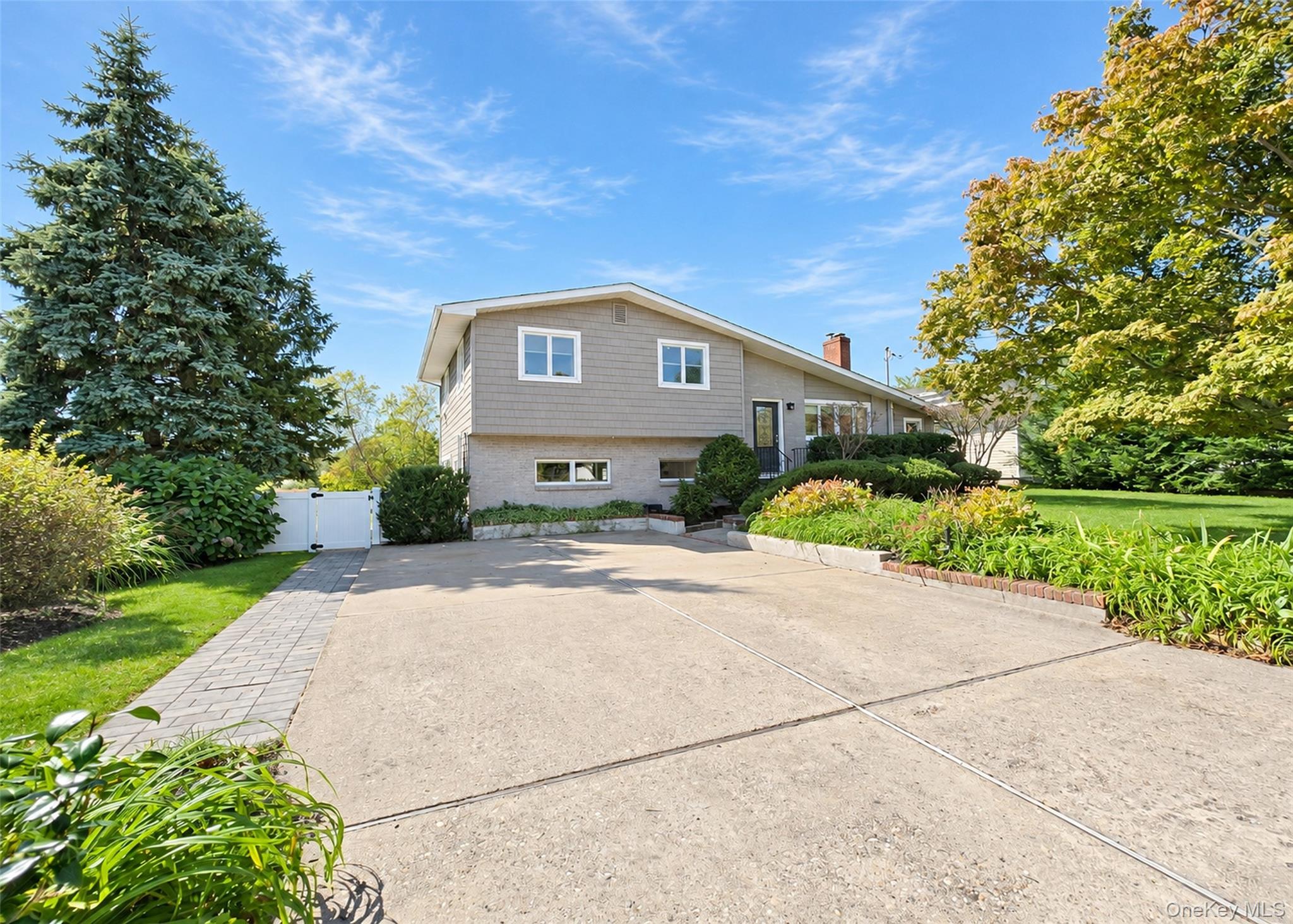 46 & 42 West Lake Drive — photo