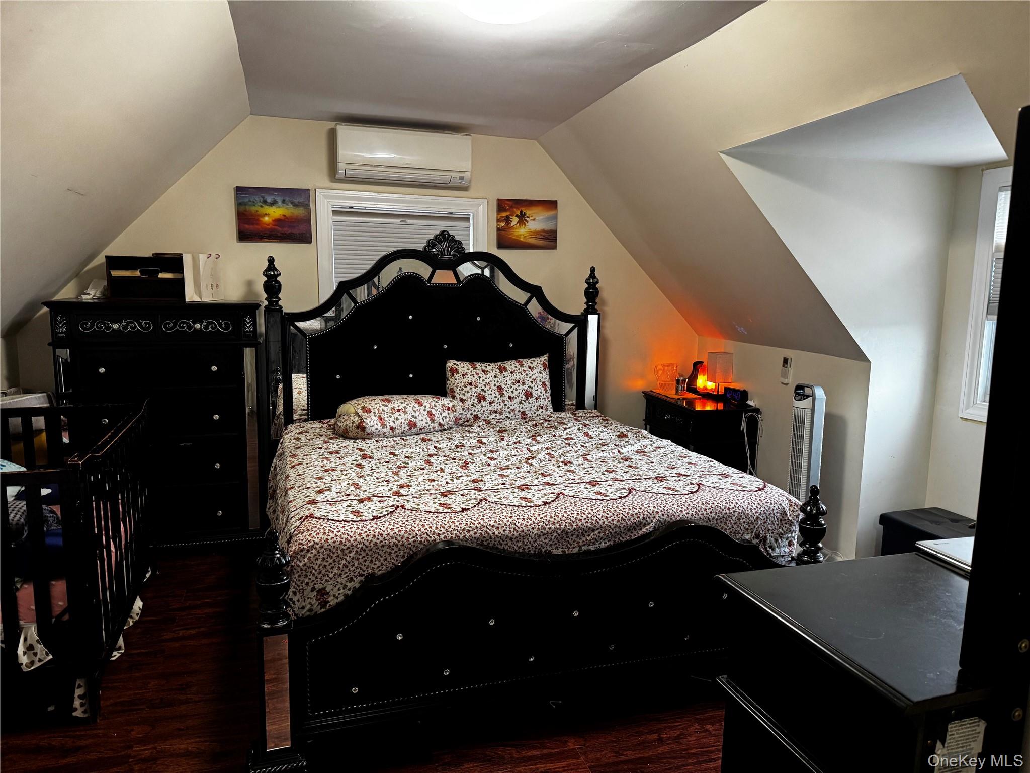 Home in Hempstead, NY 11580 — photo 3