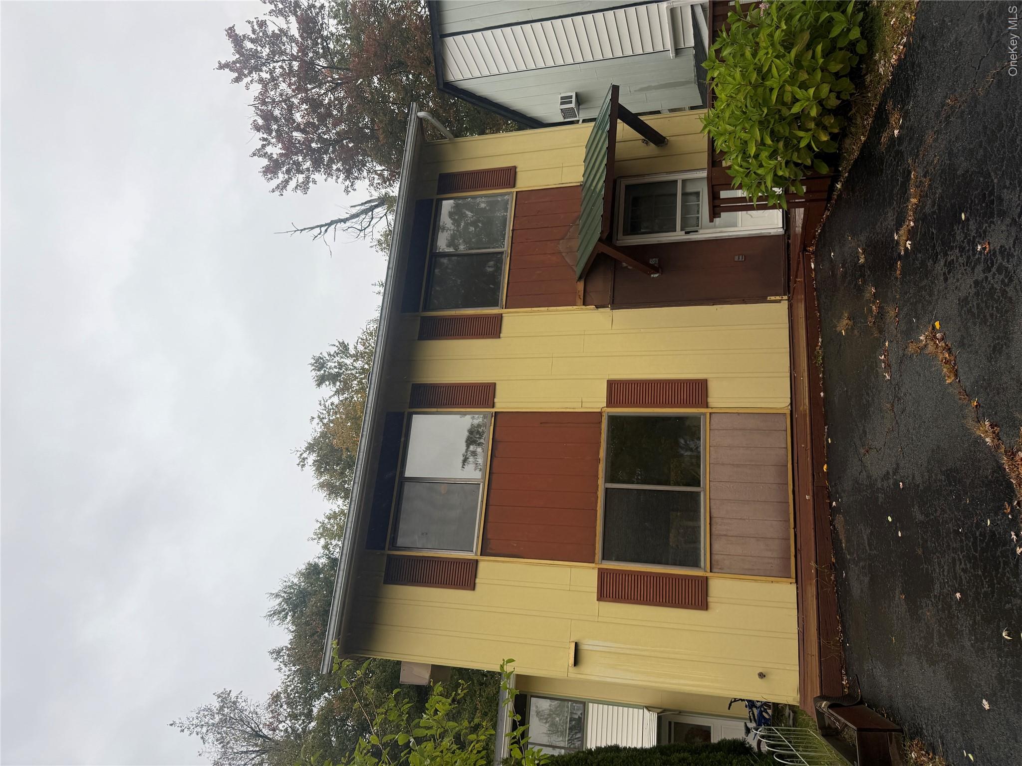 39 Robert Road — photo