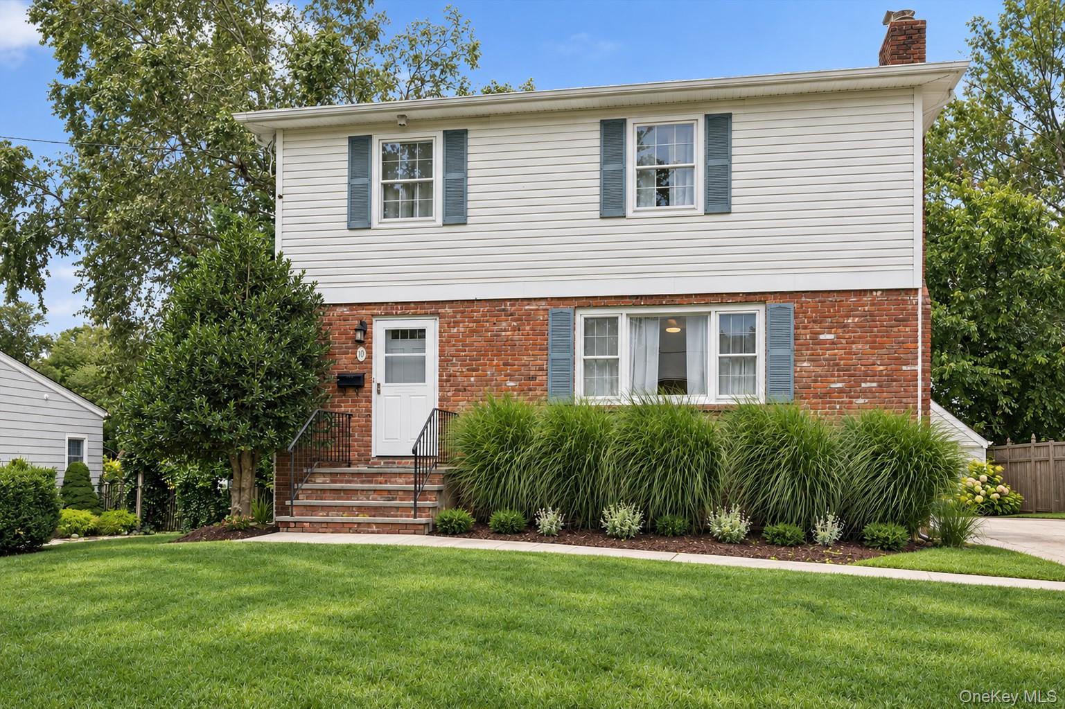 10 Grace Court — photo